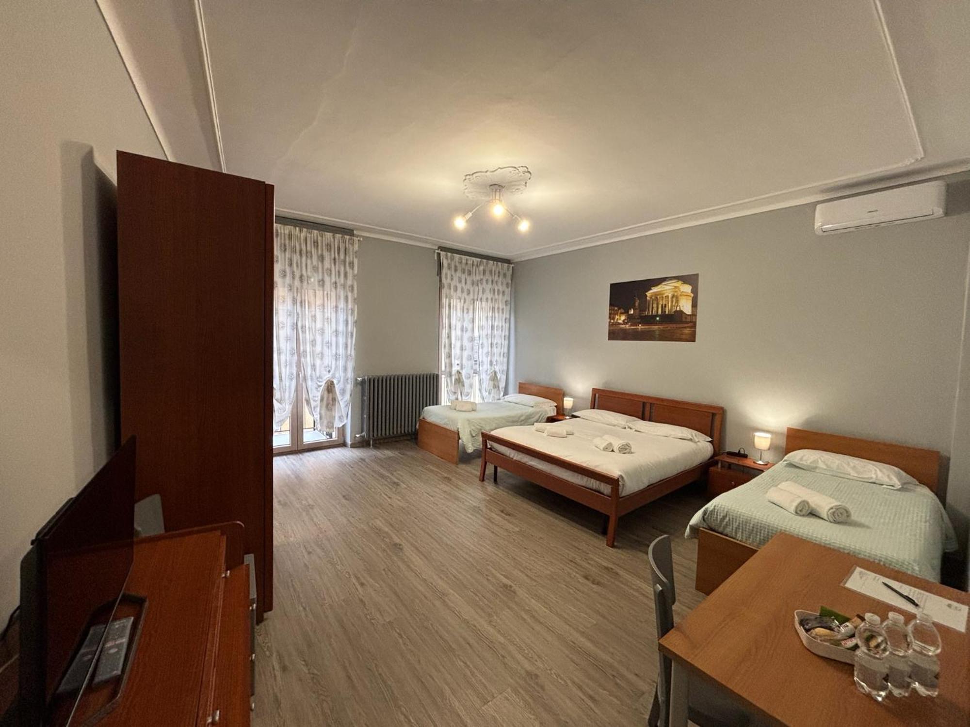 Domus Hotel 카셀토리네세 외부 사진