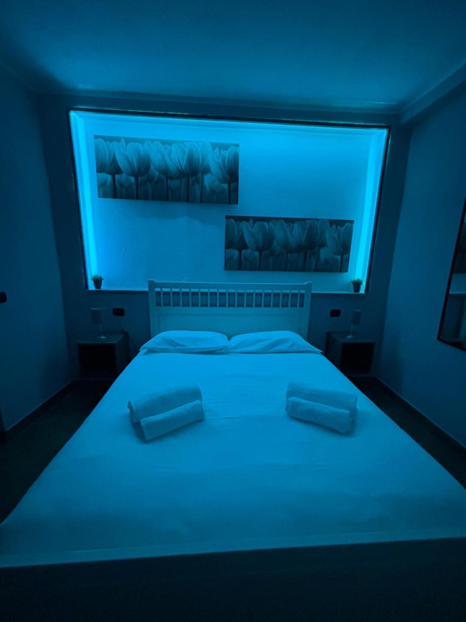 Domus Hotel 카셀토리네세 외부 사진