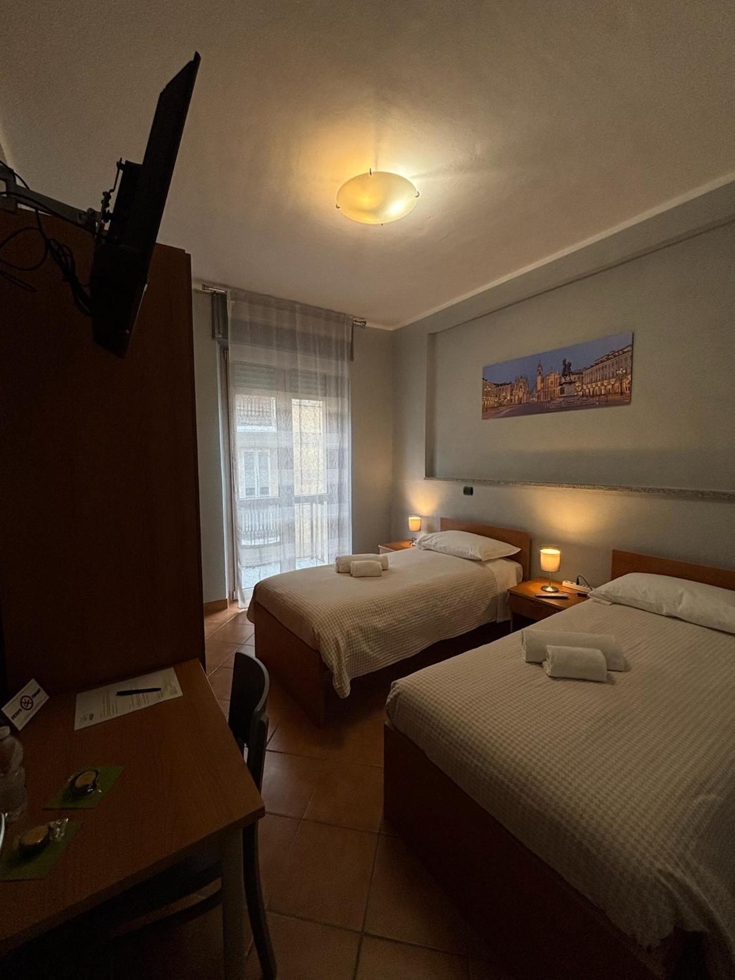 Domus Hotel 카셀토리네세 외부 사진